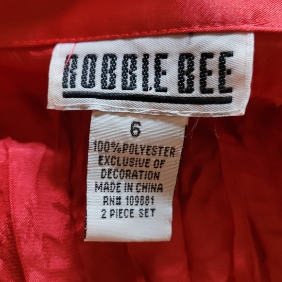 Vintage - Robbie Bee Red Satin and Lace Ruffle Two Piece Skirt Set - Picture 7 of 7